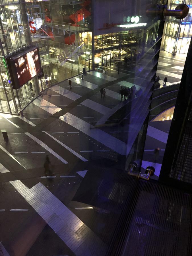 Im Sony Center Am Potsdamer Platz Berlino
